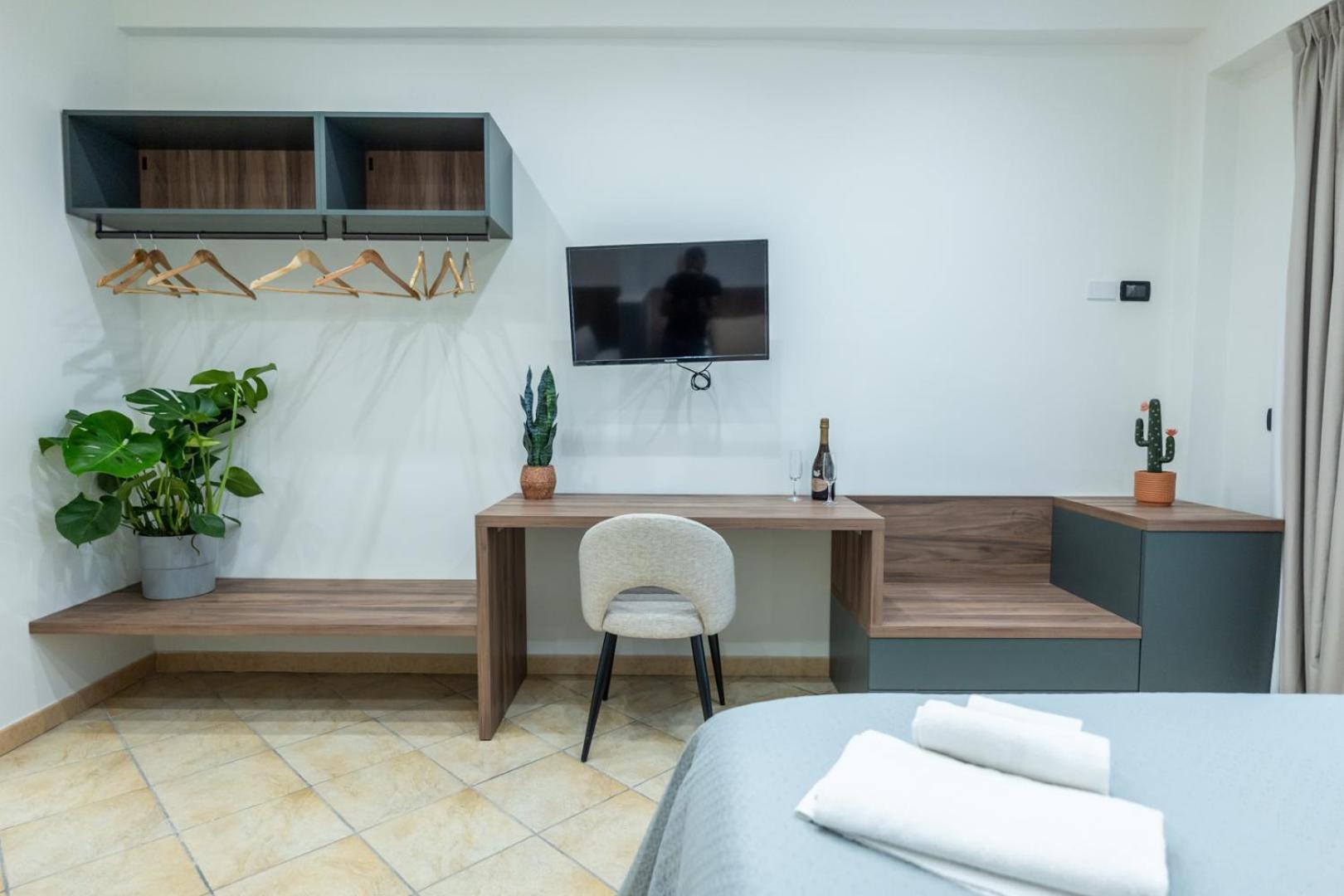 San Giusto Rooms Giardini Naxos Esterno foto