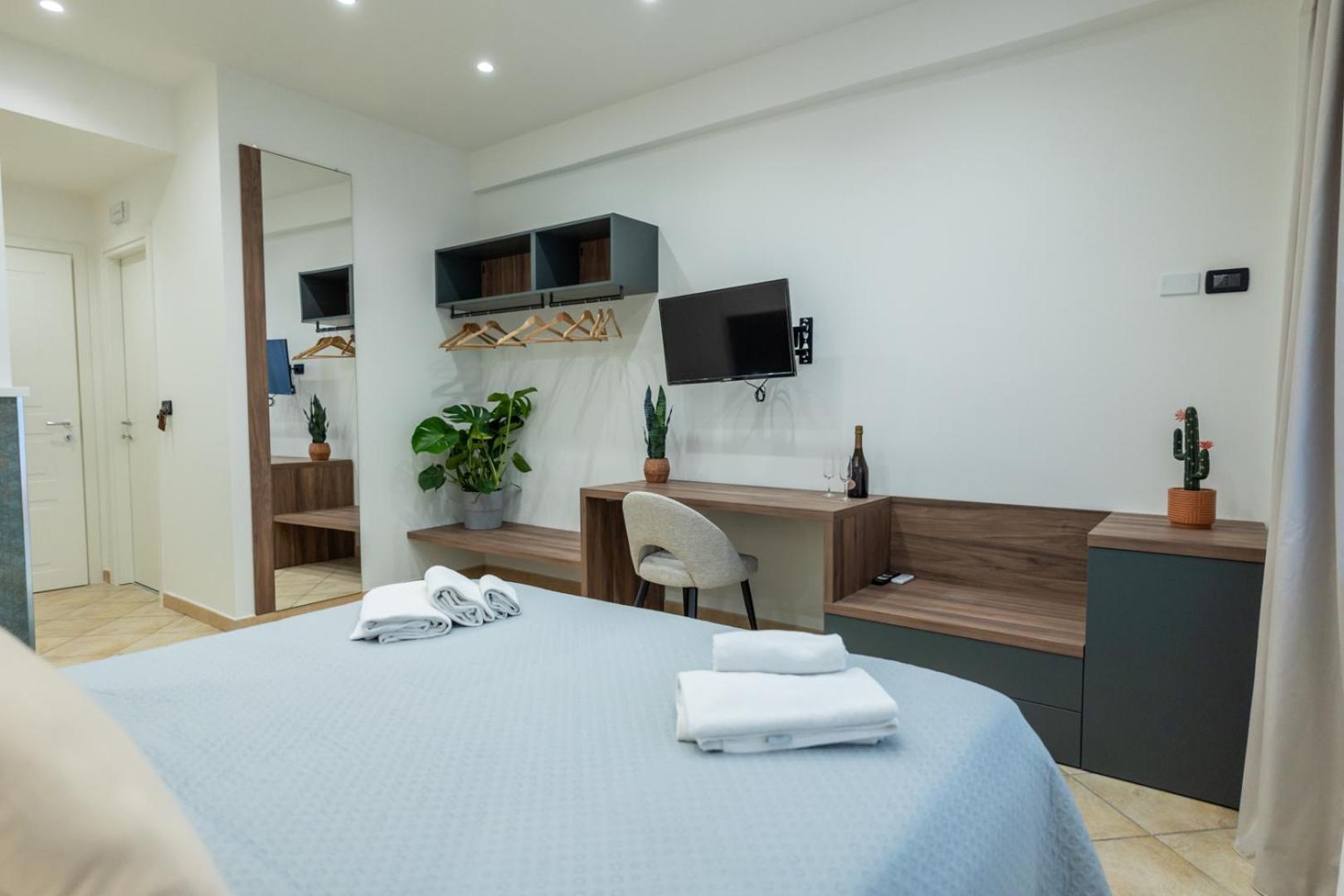 San Giusto Rooms Giardini Naxos Esterno foto